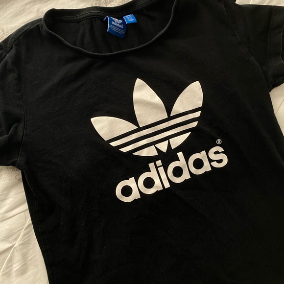 Adidas T-Shirt - Picture 1 of 3